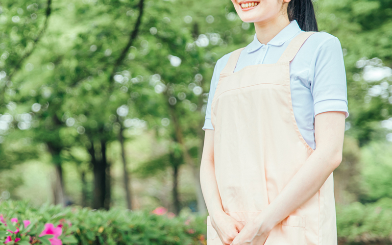 スタッフ紹介を見る